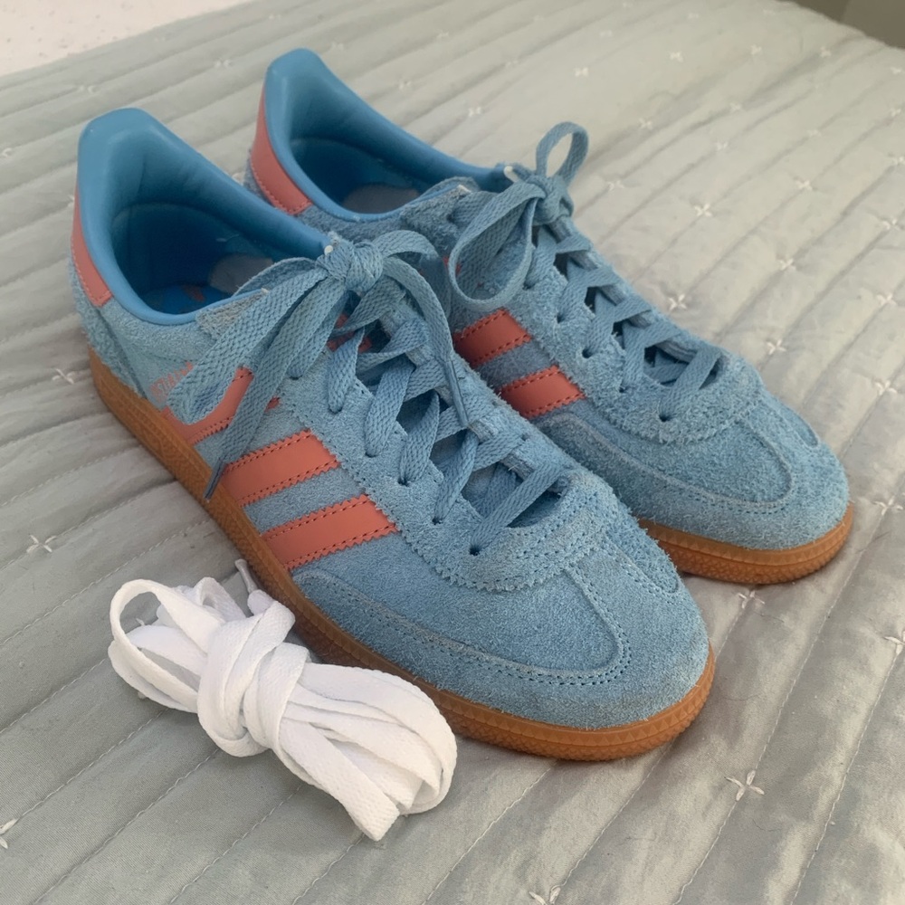 Adidas Handball Spezial “Light Blue Wonder Clay” Size Women’s 9, Worn Once